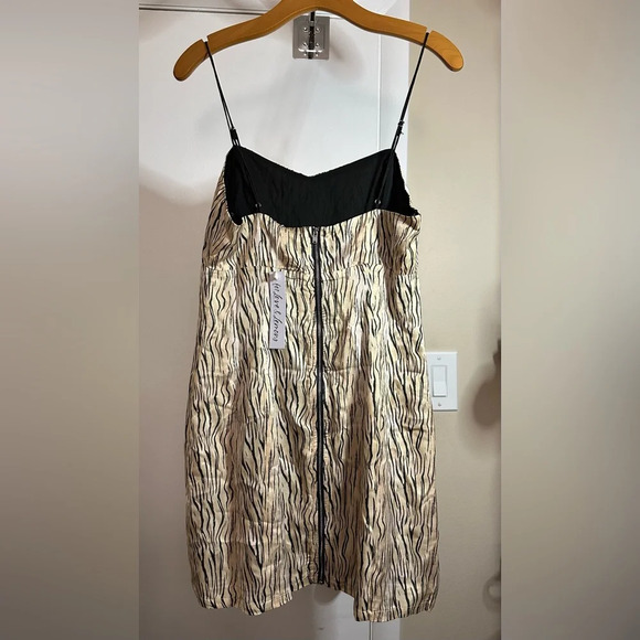 NWT For Love & Lemons Animal Print Mini Slip Dress Size Medium - Picture 2 of 9